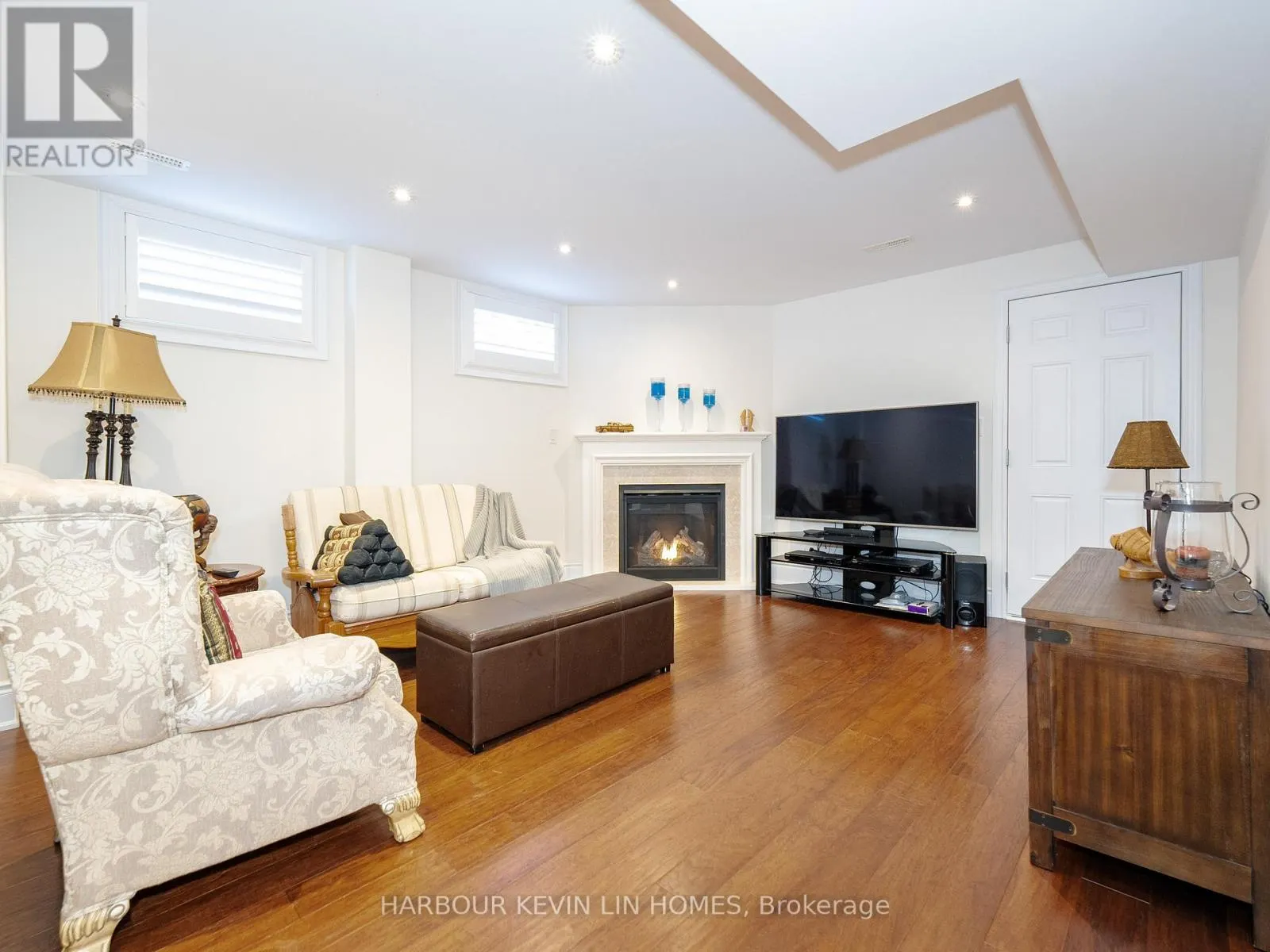 44 PHILSON COURT
