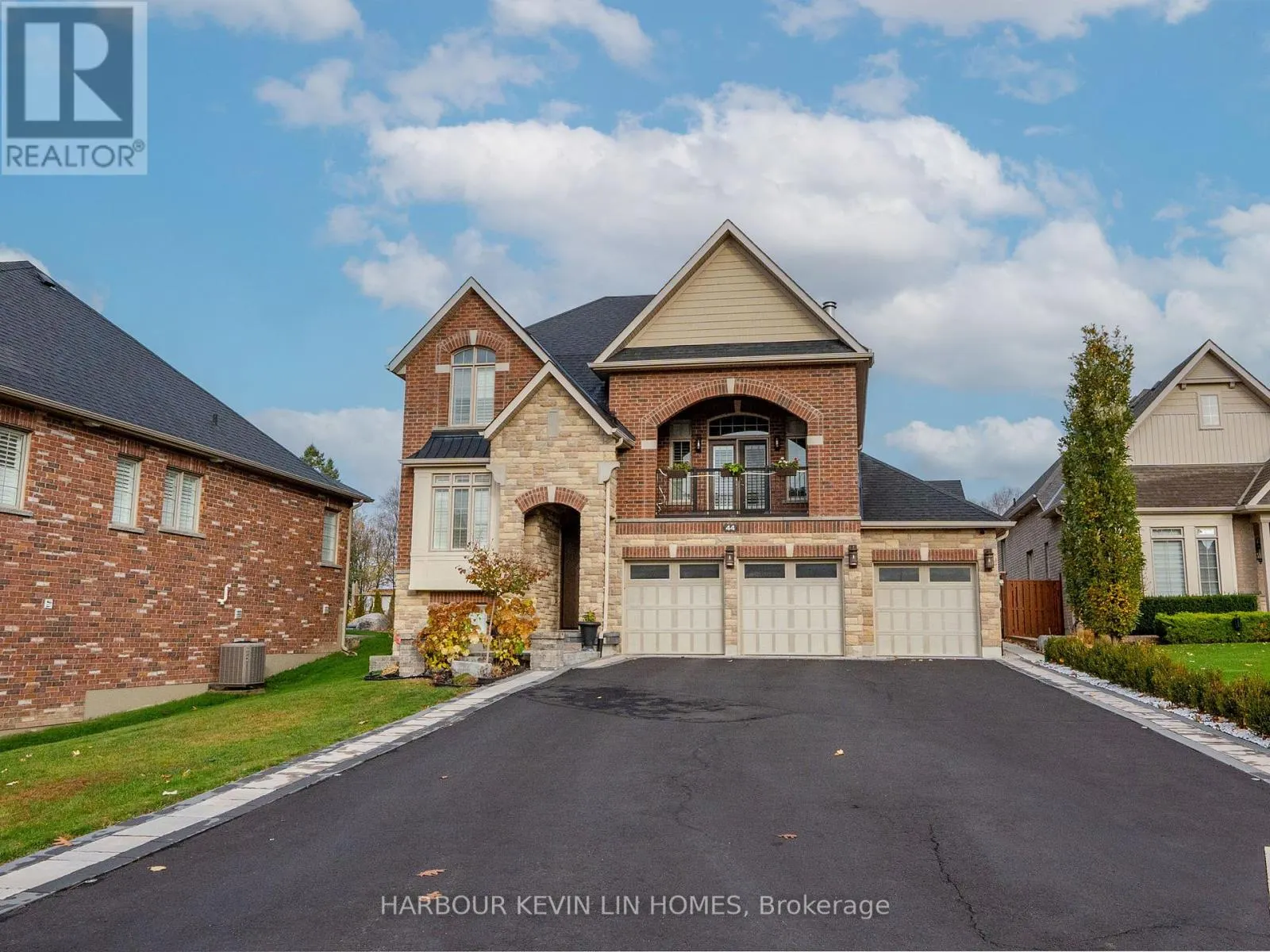 44 PHILSON COURT