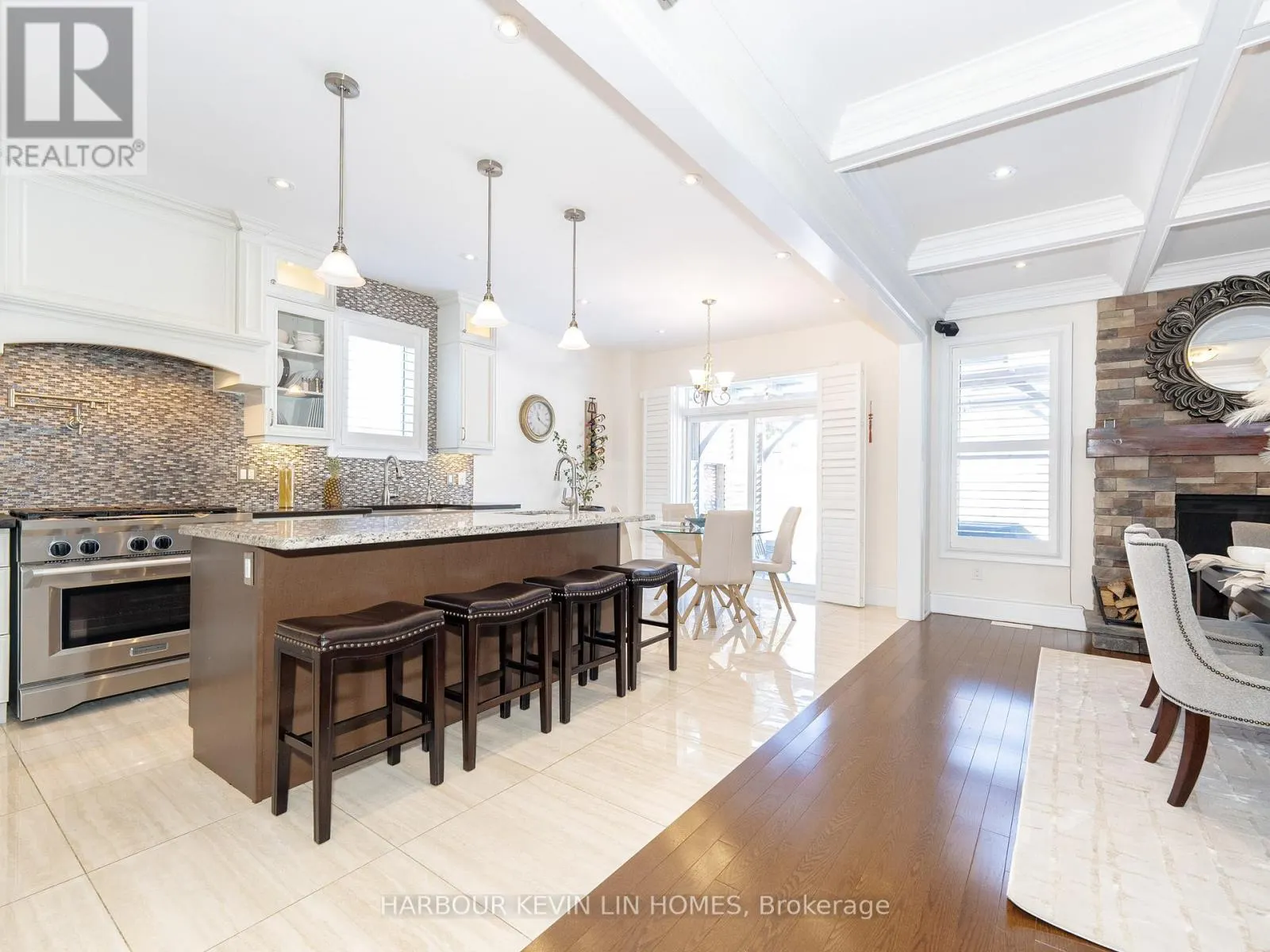 44 PHILSON COURT
