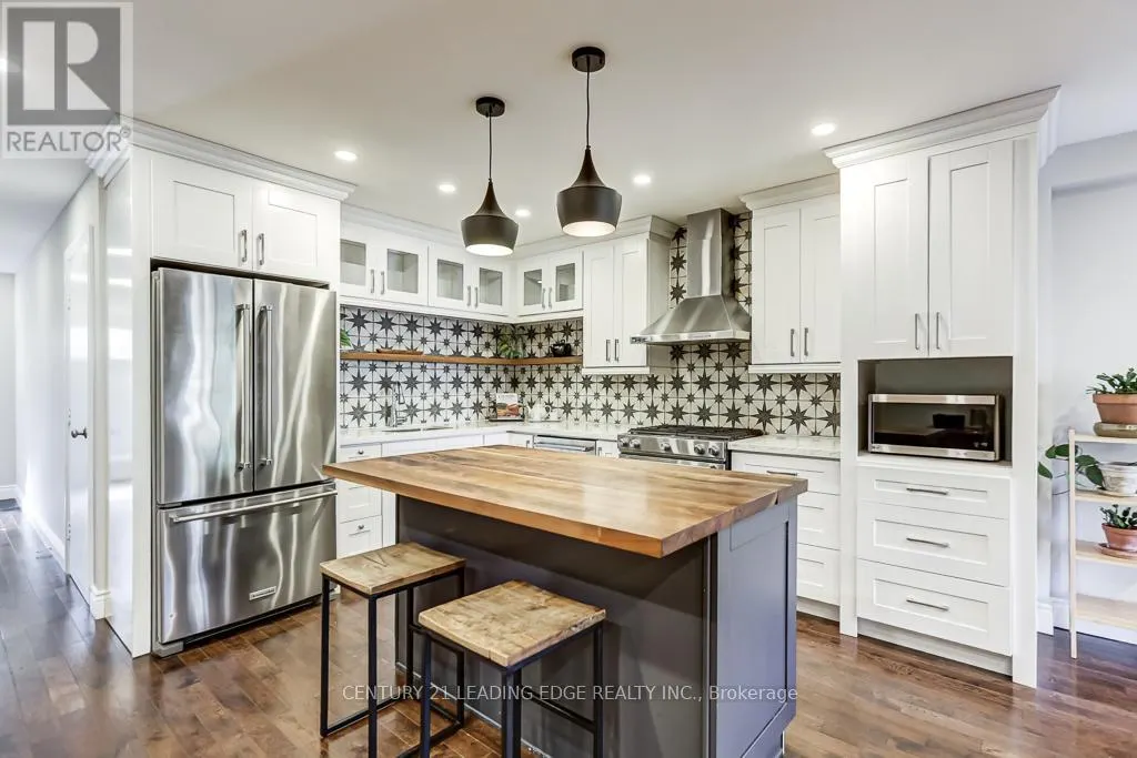 89 REGINALD CRESCENT
