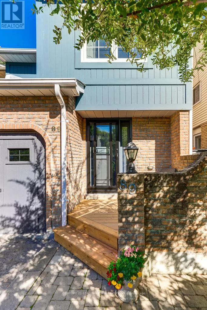 89 REGINALD CRESCENT
