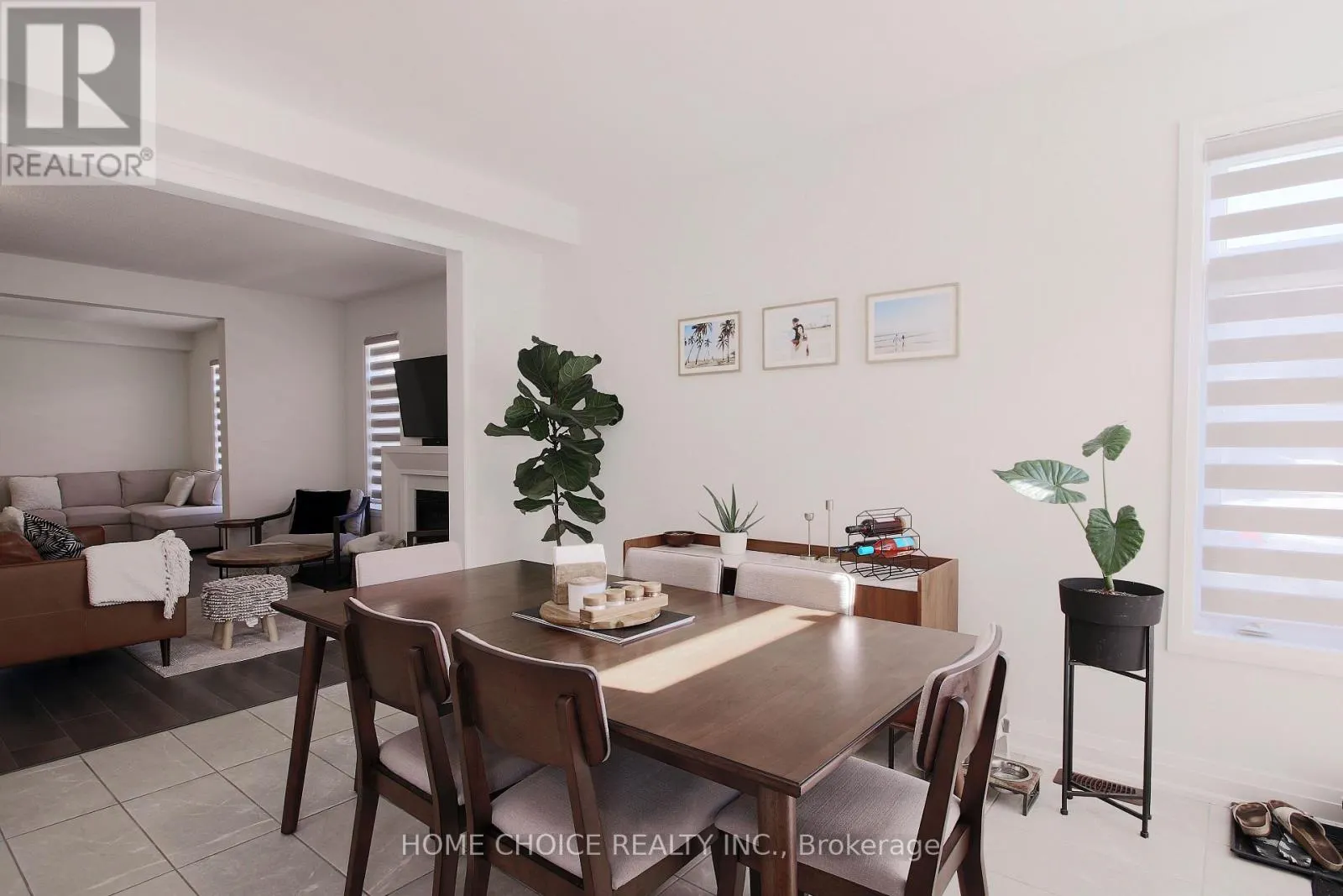 32 FERRAGINE CRESCENT