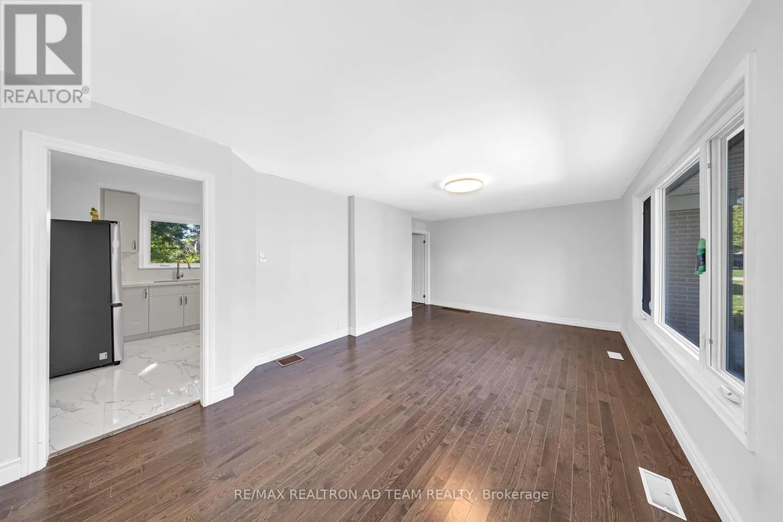 MAIN - 18 WINDRIDGE DRIVE