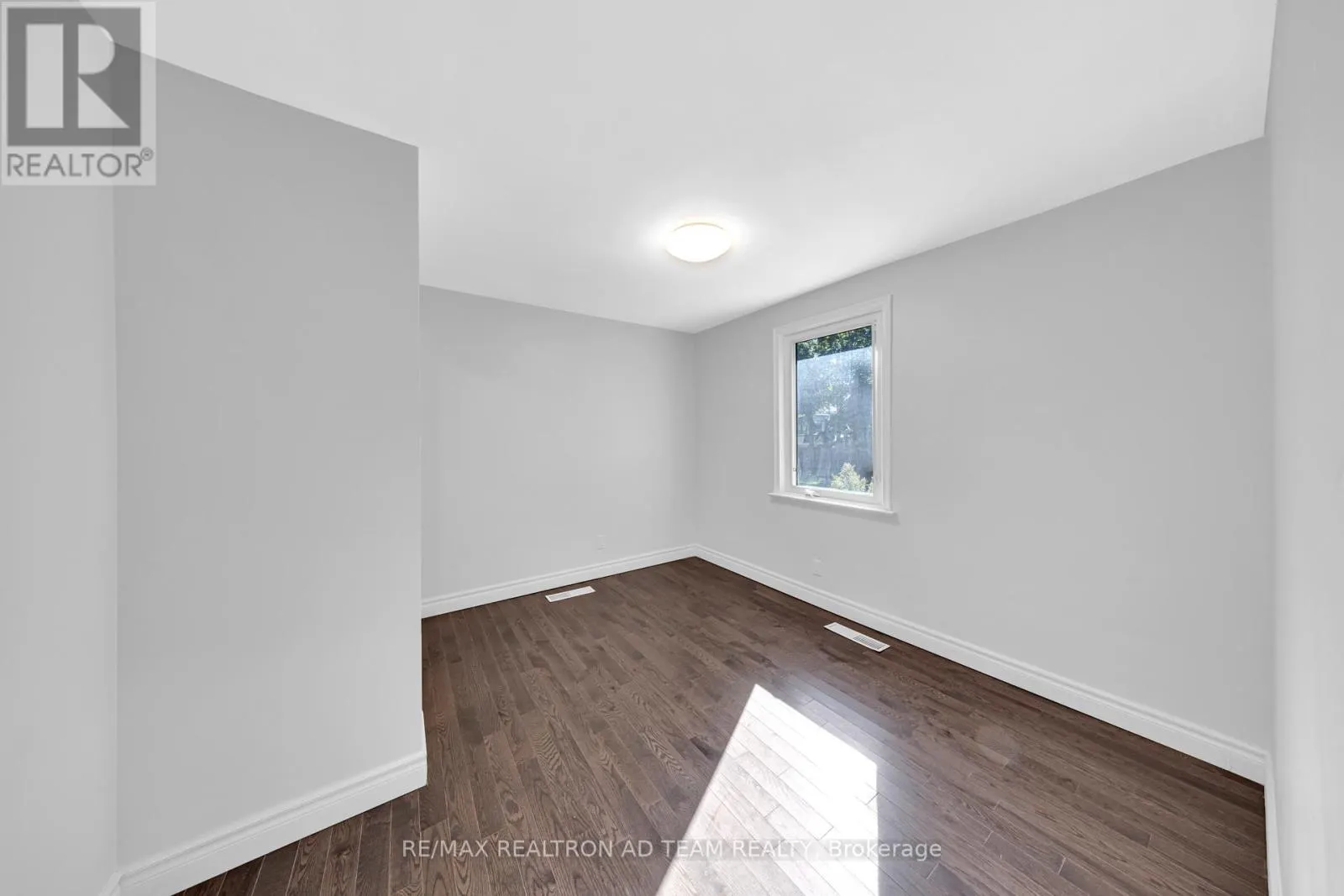 MAIN - 18 WINDRIDGE DRIVE