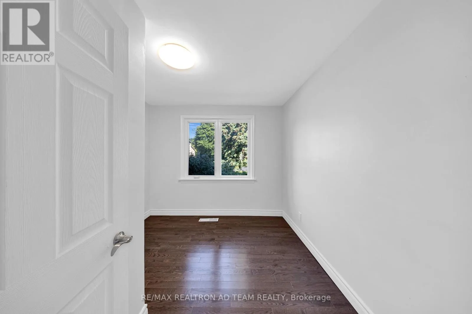 MAIN - 18 WINDRIDGE DRIVE