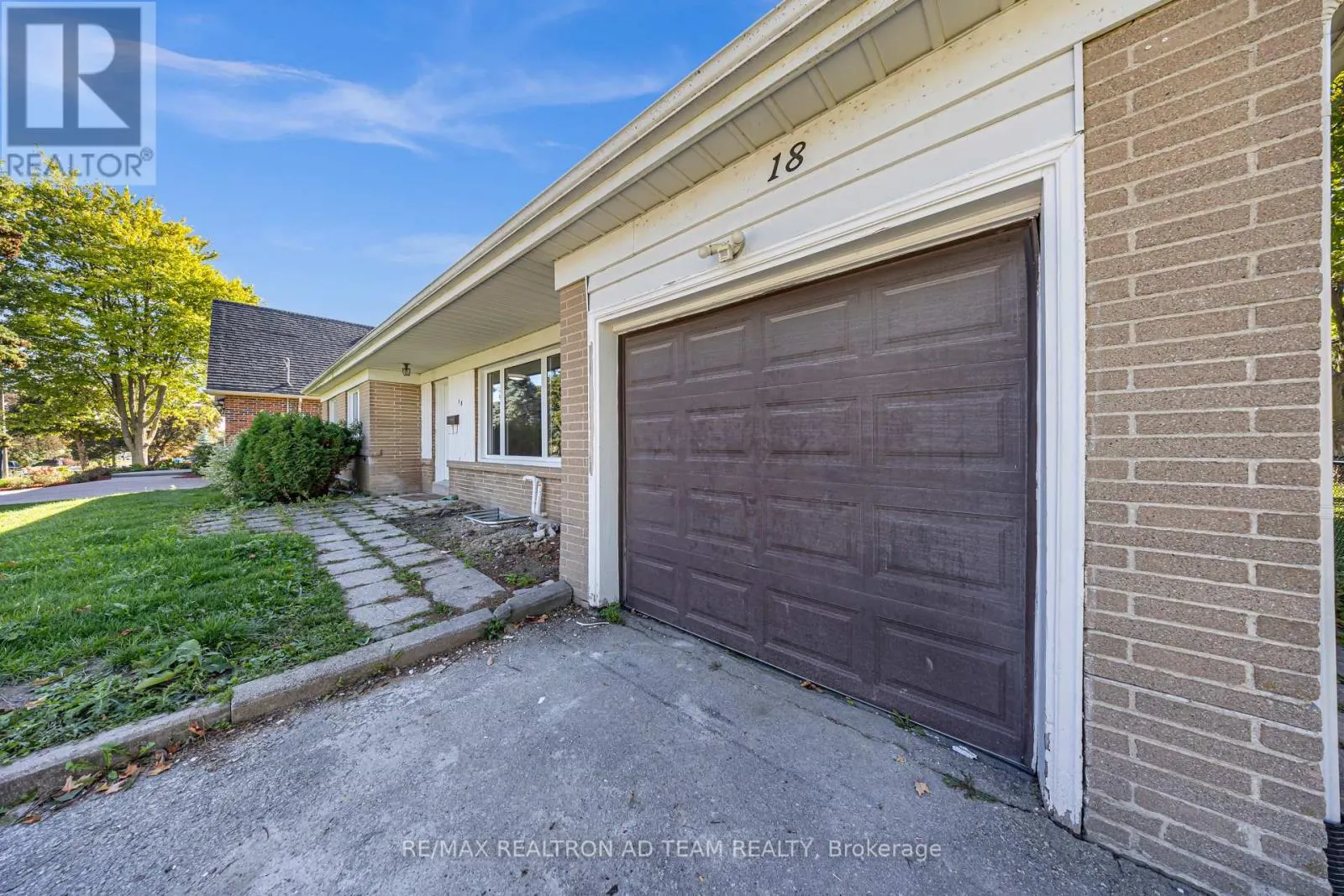 MAIN - 18 WINDRIDGE DRIVE