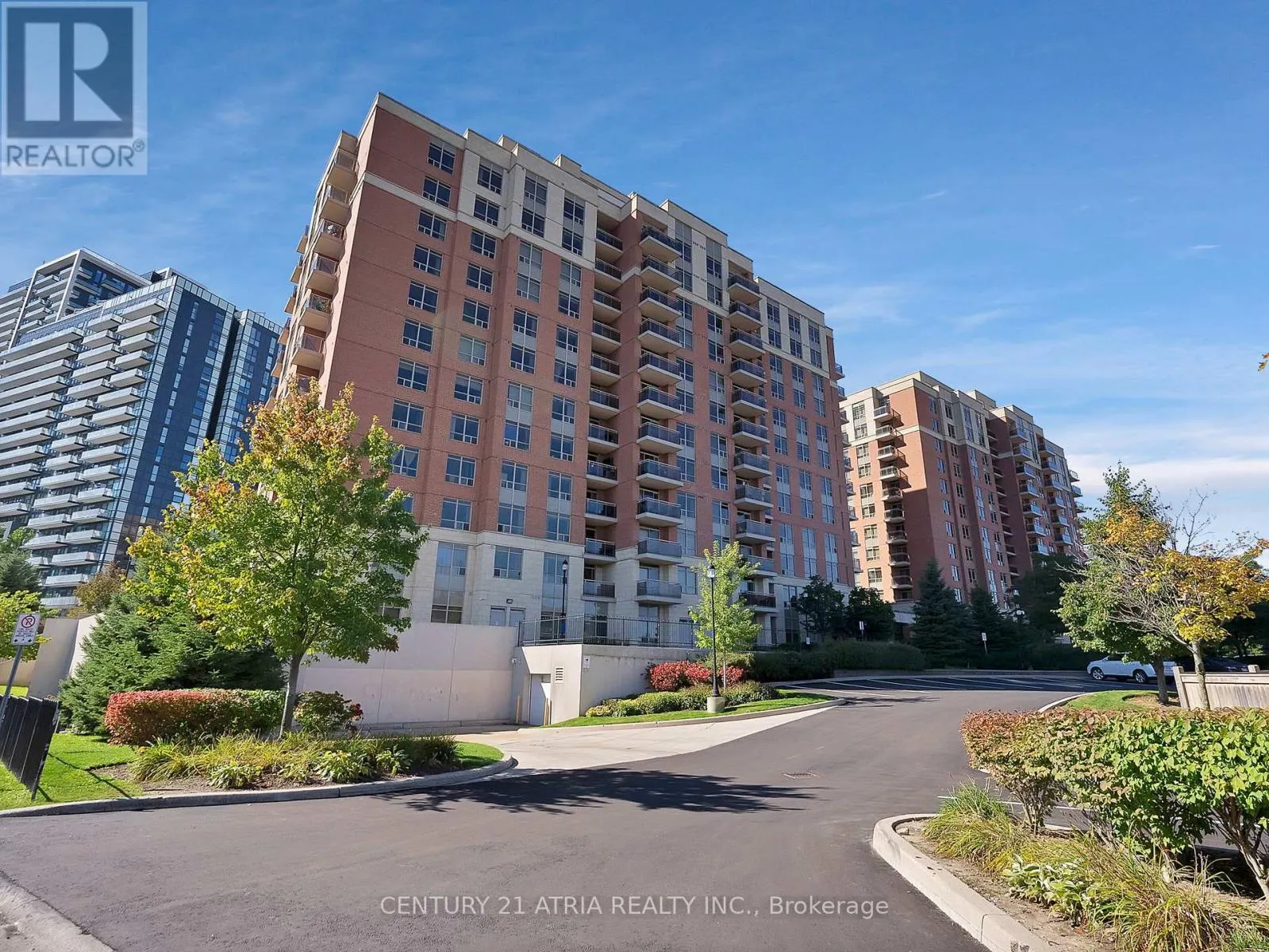 103 - 73 KING WILLIAM CRESCENT