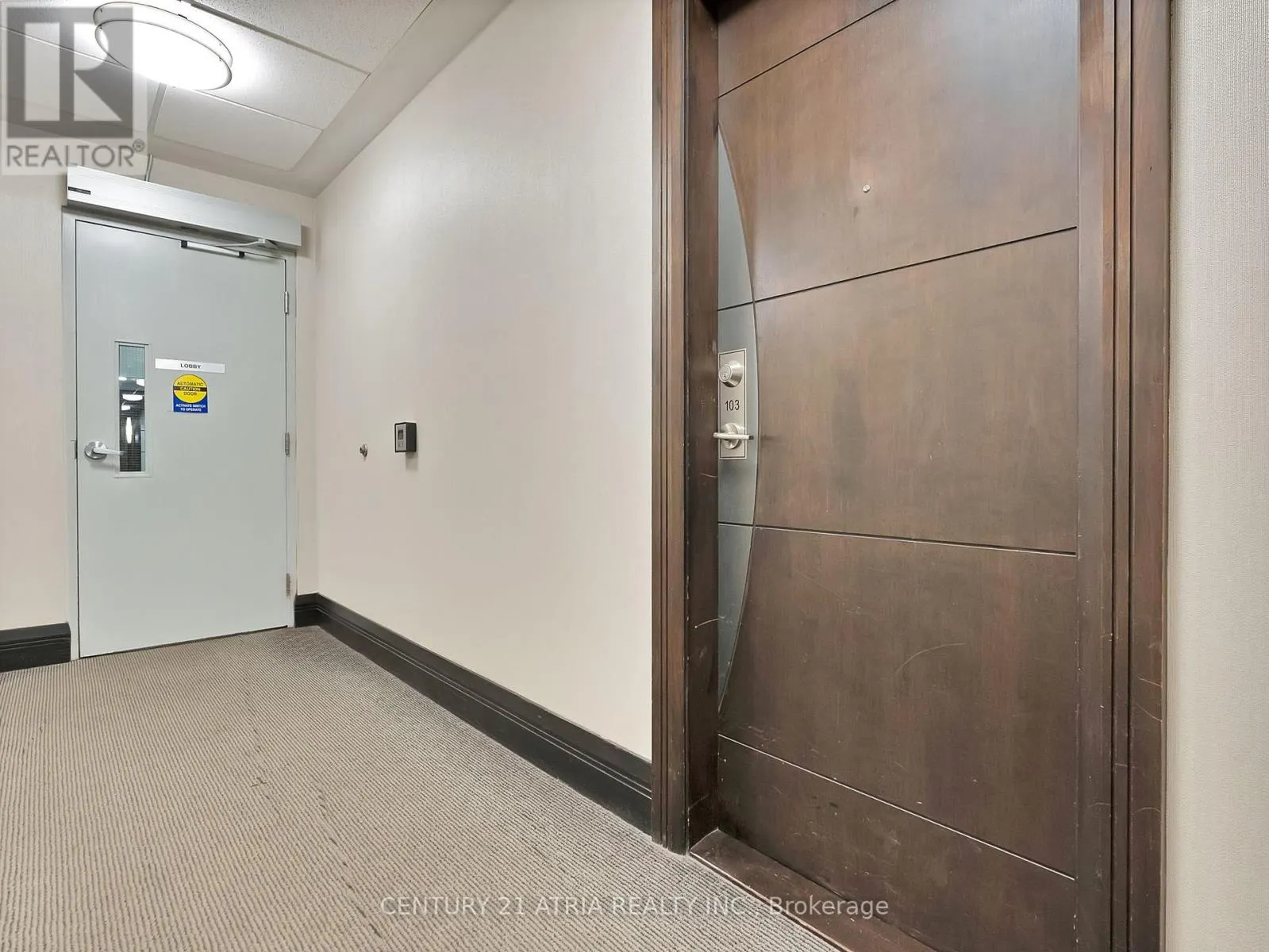 103 - 73 KING WILLIAM CRESCENT