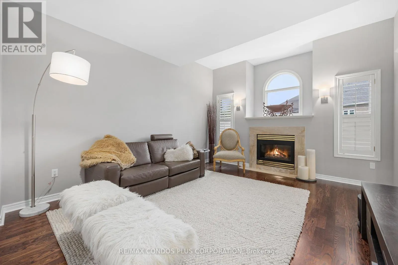 317 CLEARMEADOW BOULEVARD