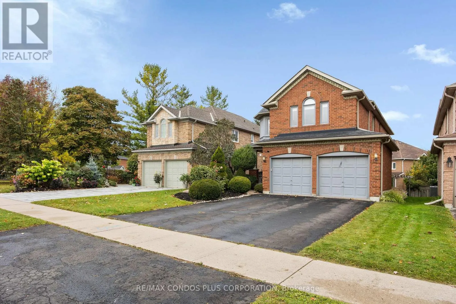 317 CLEARMEADOW BOULEVARD