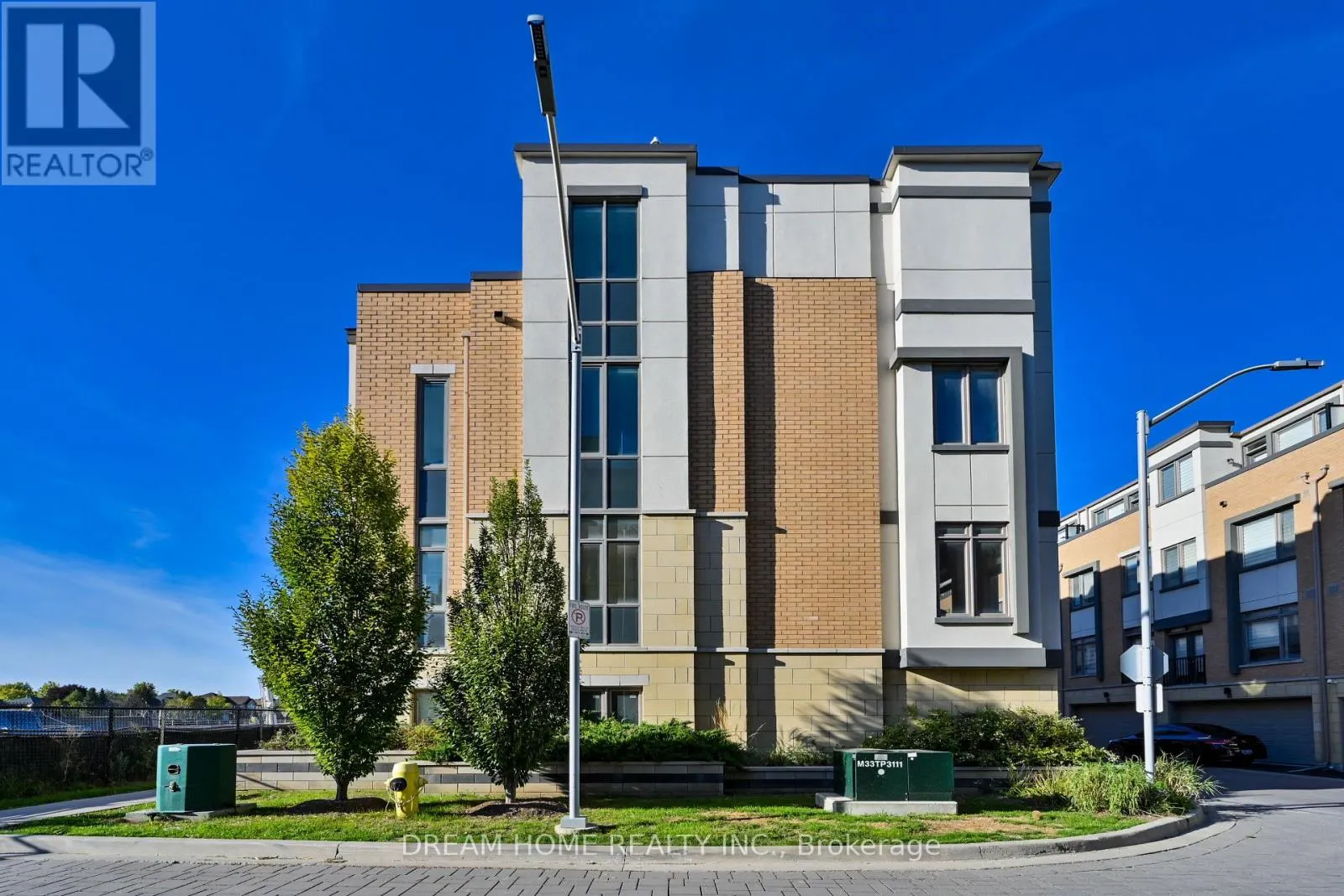 40 TEASEL WAY