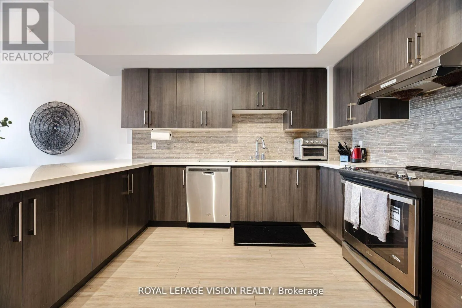 111 - 38 CEDARLAND DRIVE