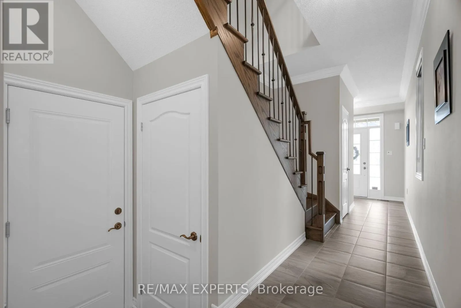 92 ROBB THOMSON ROAD