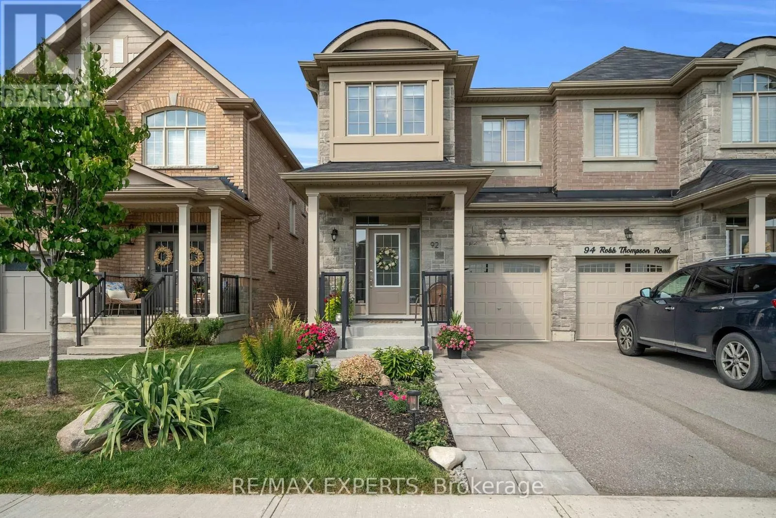 92 ROBB THOMSON ROAD