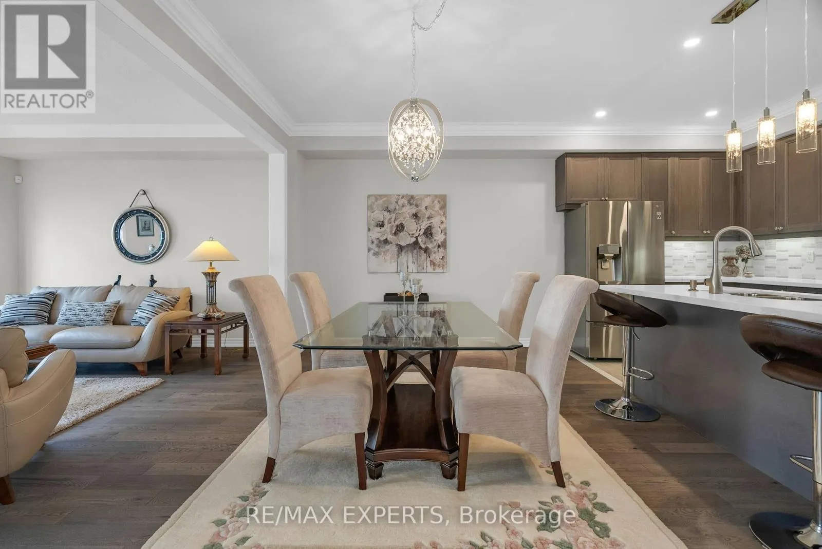 92 ROBB THOMSON ROAD