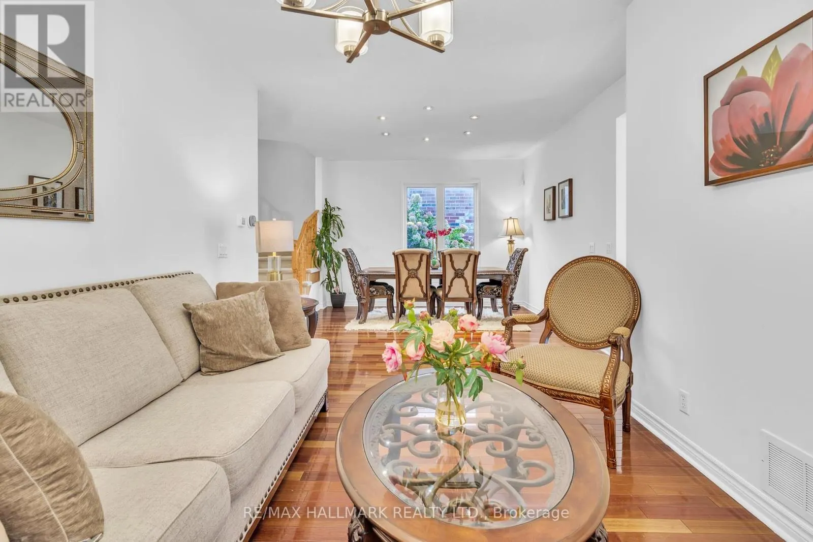 21 BROOKS AVENUE