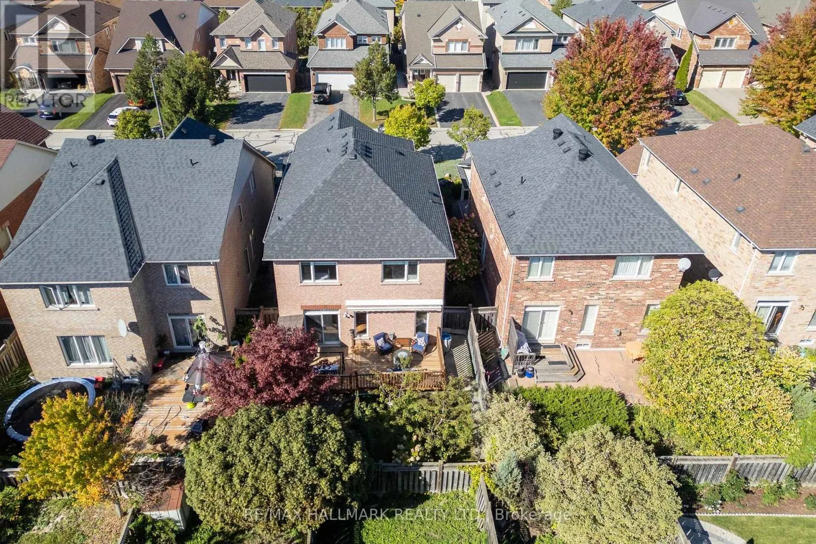 21 BROOKS AVENUE