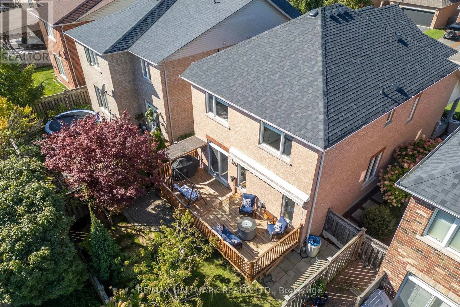 21 BROOKS AVENUE