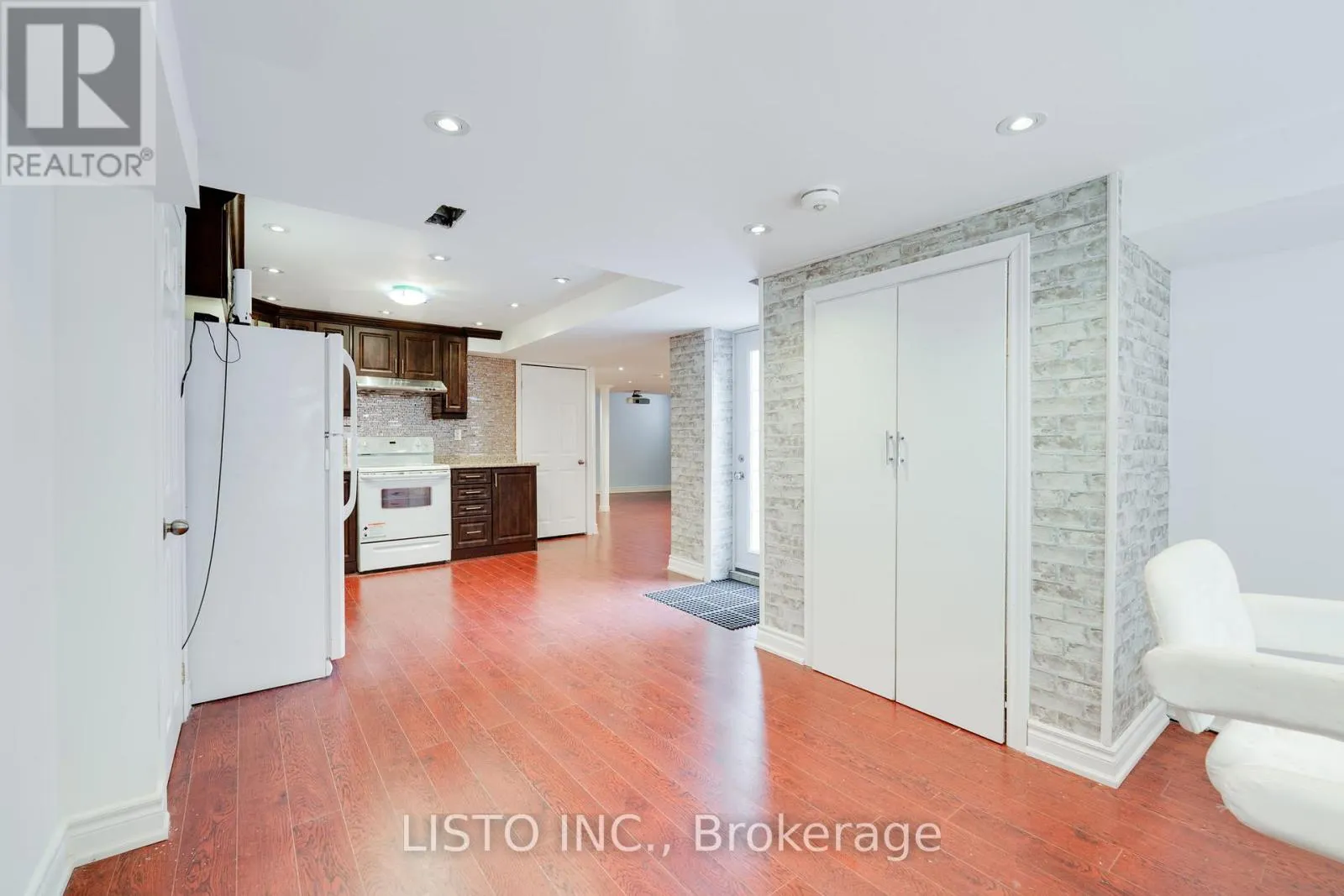 BSMT - 14 SUNNYSIDE HILL ROAD