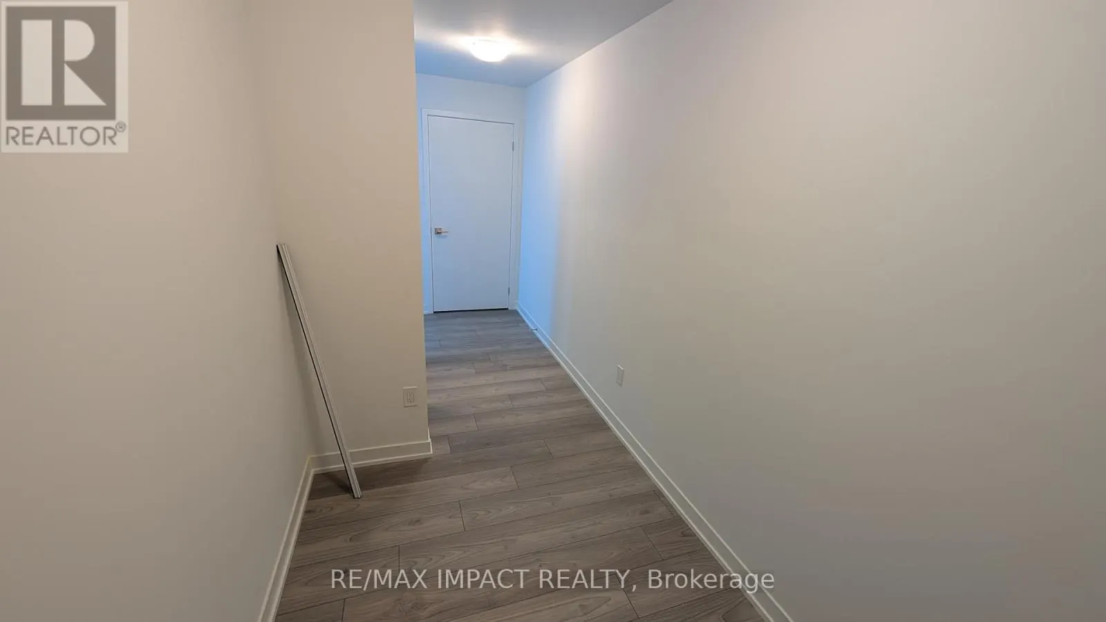 1605 - 474 CALDARI ROAD