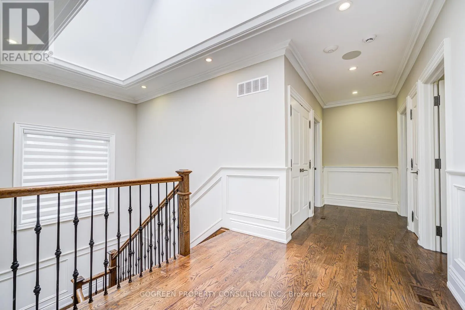 329 PALISER CRESCENT