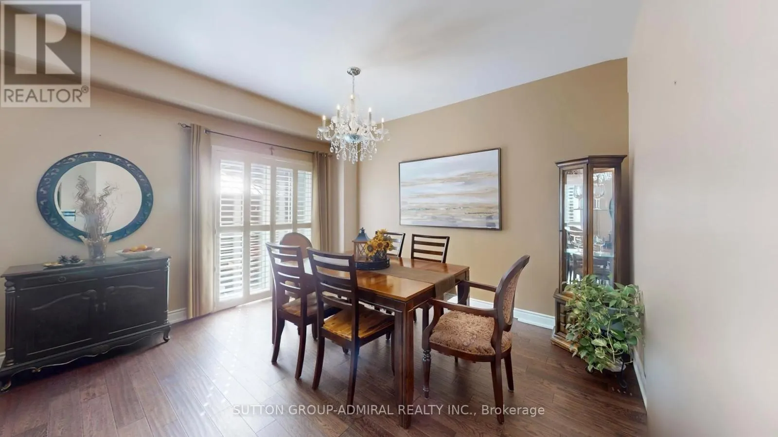 222 HOLLYWOOD HILL CIRCLE