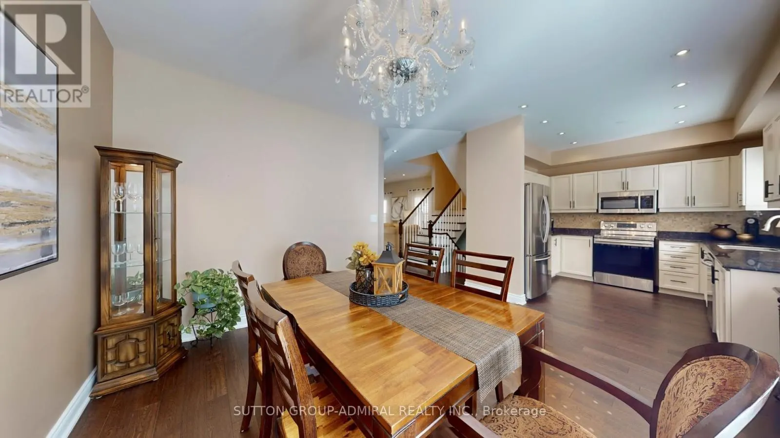 222 HOLLYWOOD HILL CIRCLE