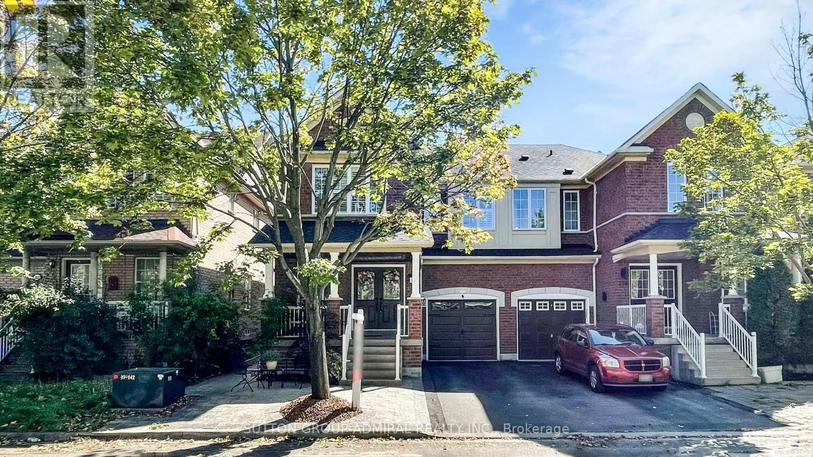 222 HOLLYWOOD HILL CIRCLE