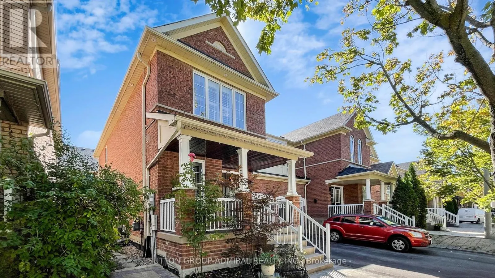 222 HOLLYWOOD HILL CIRCLE