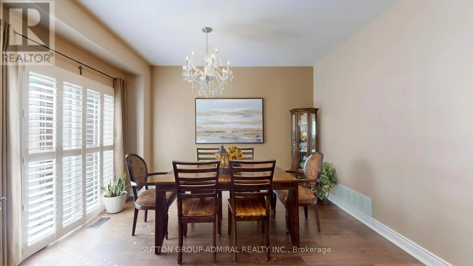 222 HOLLYWOOD HILL CIRCLE