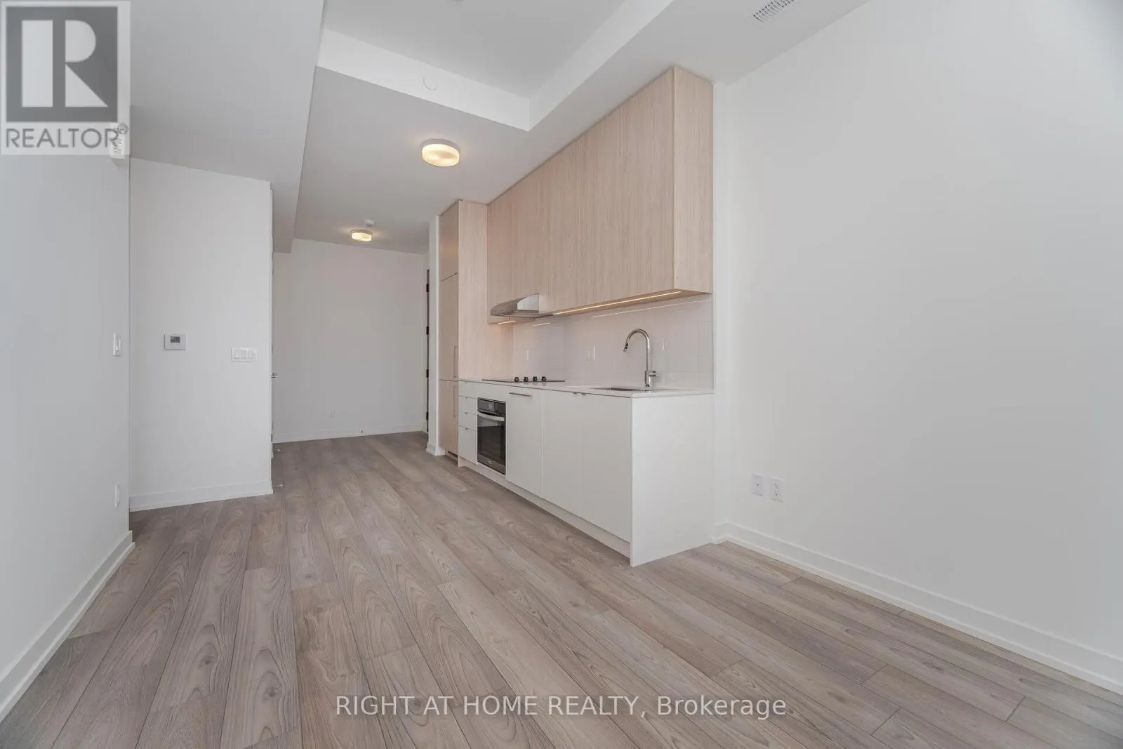 A101 - 67 SAIGON DRIVE