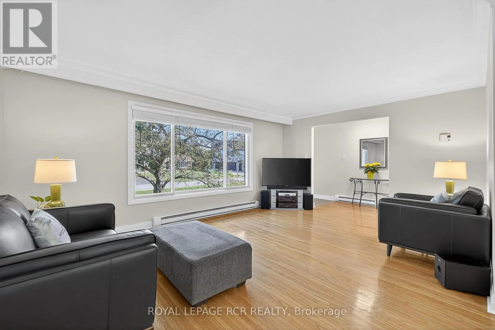 20 JASMINE CRESCENT