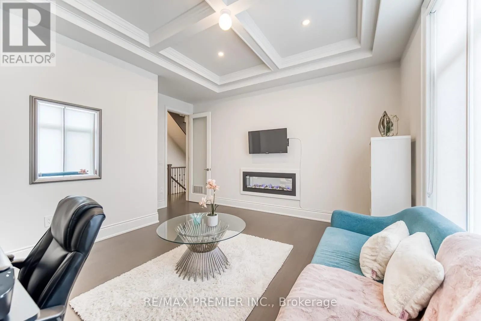101 APPLEYARD AVENUE