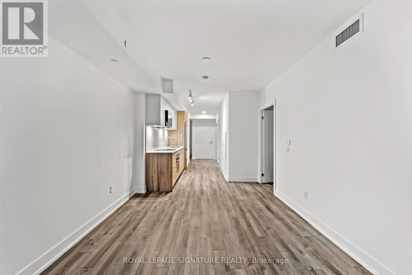 501 - 9 CLEGG ROAD