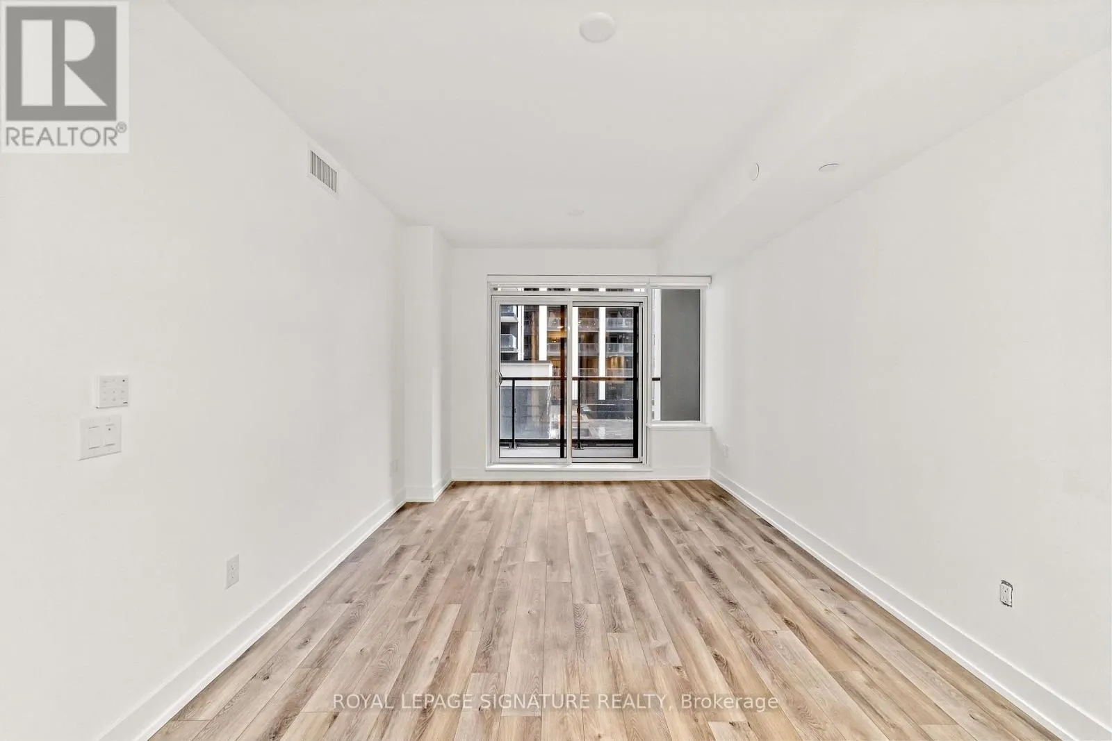 501 - 9 CLEGG ROAD