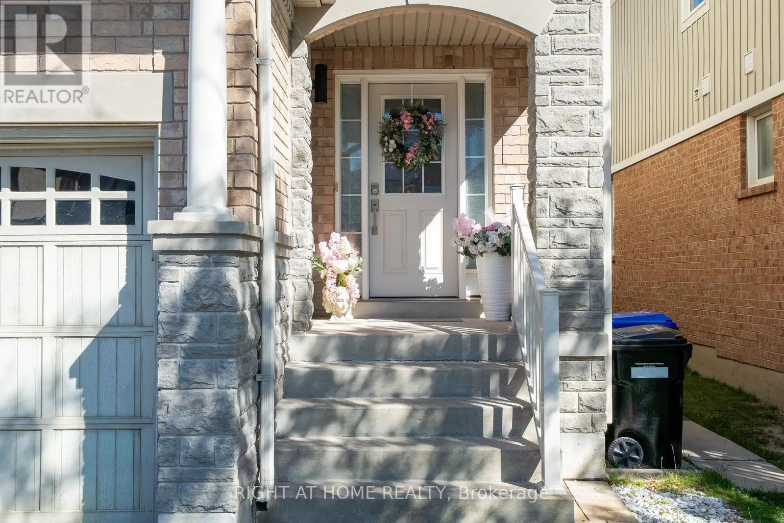 182 MEADOWHAWK TRAIL