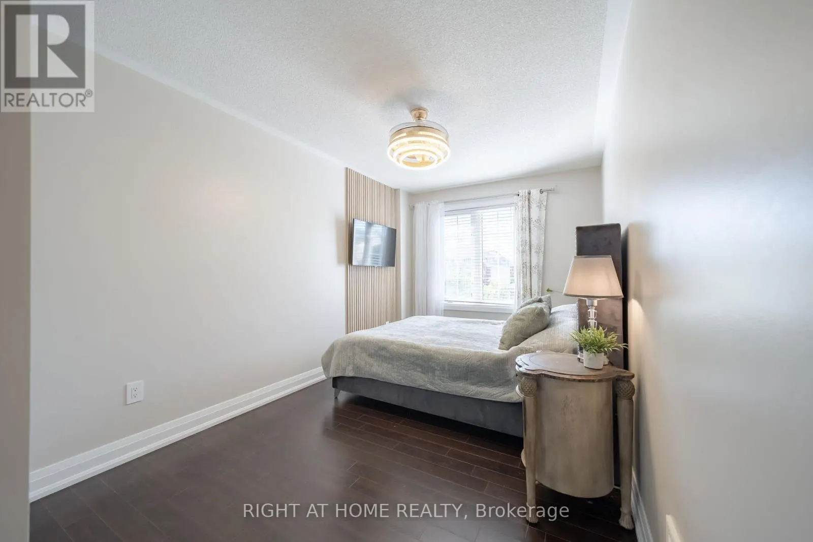 182 MEADOWHAWK TRAIL