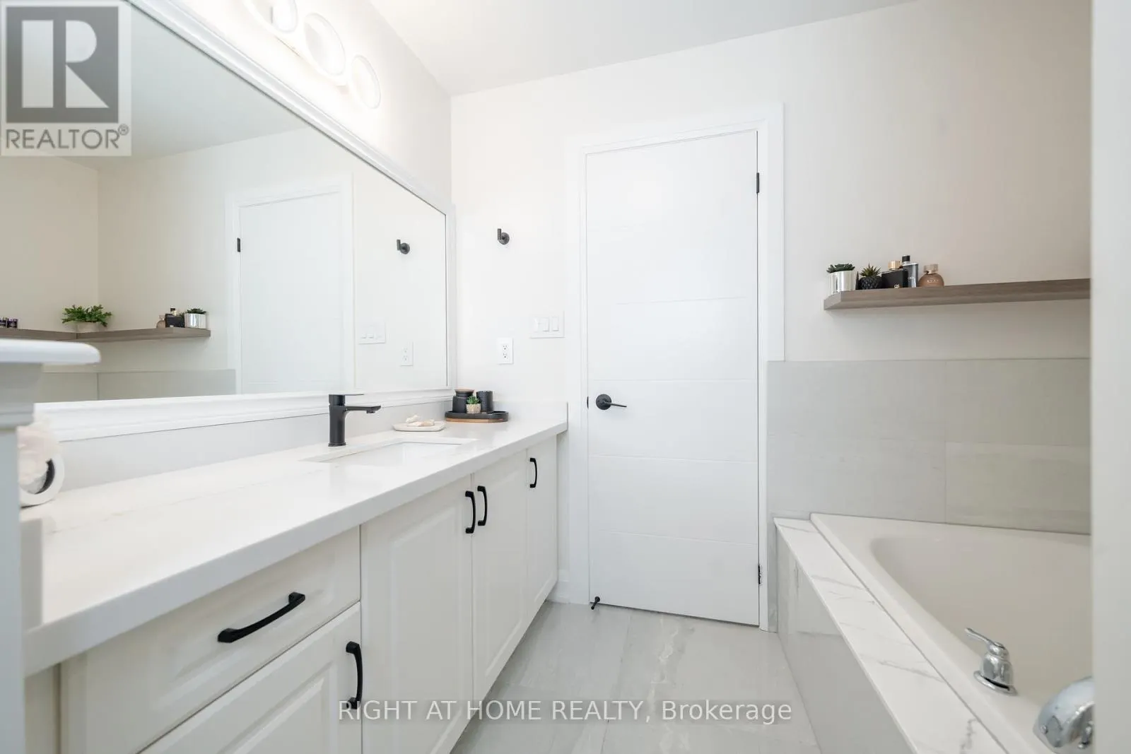 182 MEADOWHAWK TRAIL