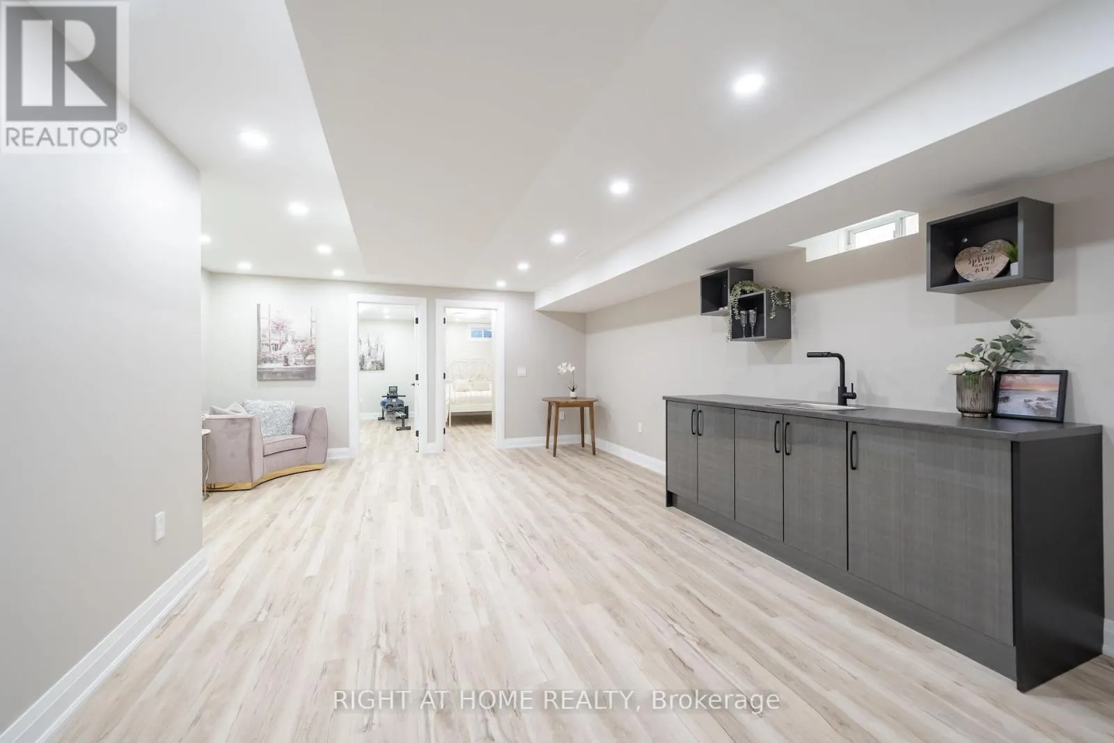 182 MEADOWHAWK TRAIL
