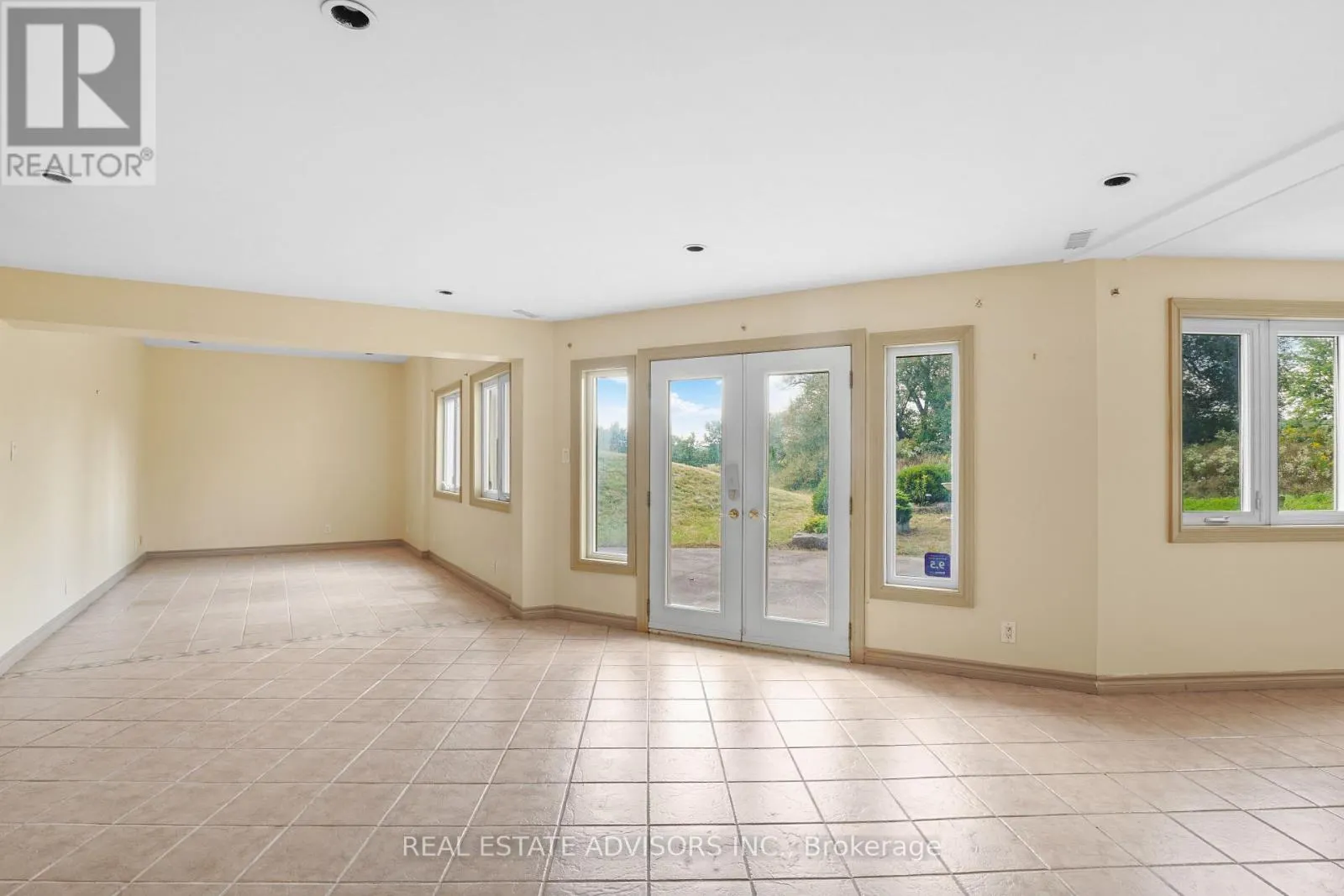 20 BELLS LAKE ROAD