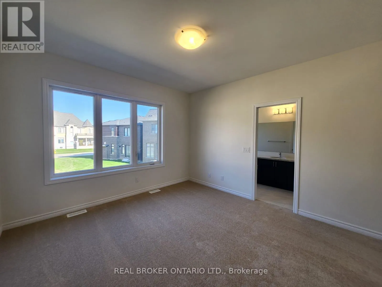 17 FREEMAN WILLIAMS STREET