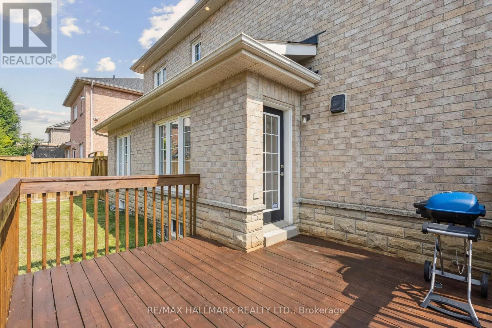 197 ASPENWOOD DRIVE