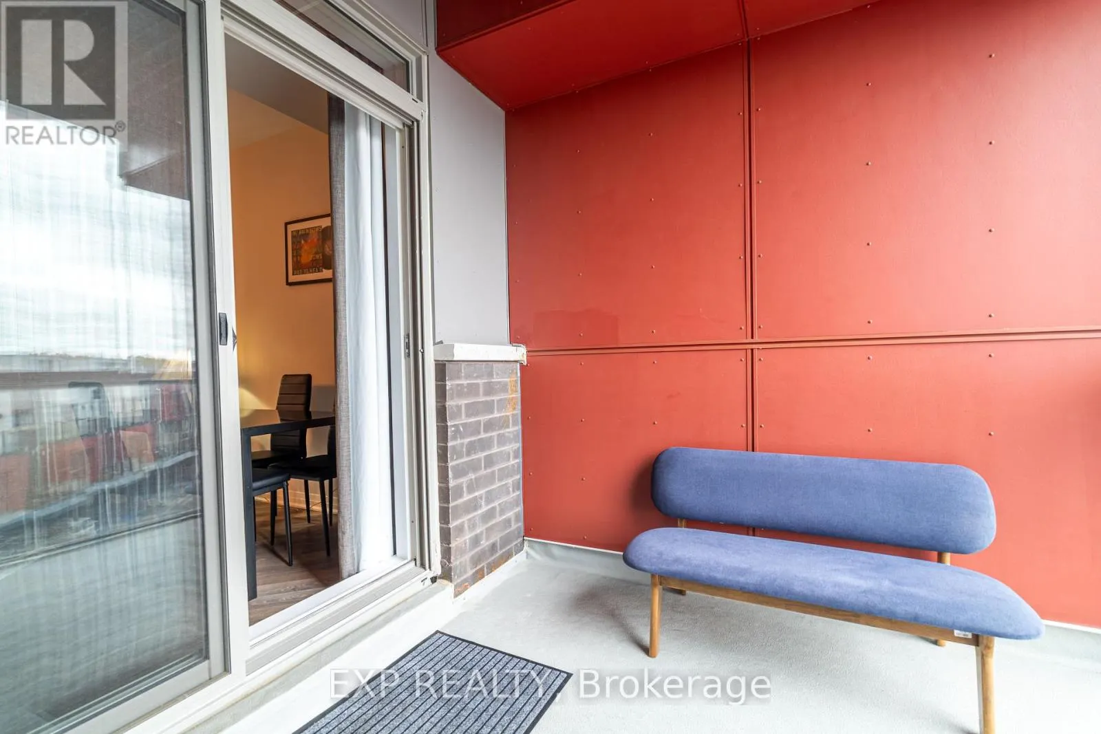 401 - 2 ADAM SELLERS STREET