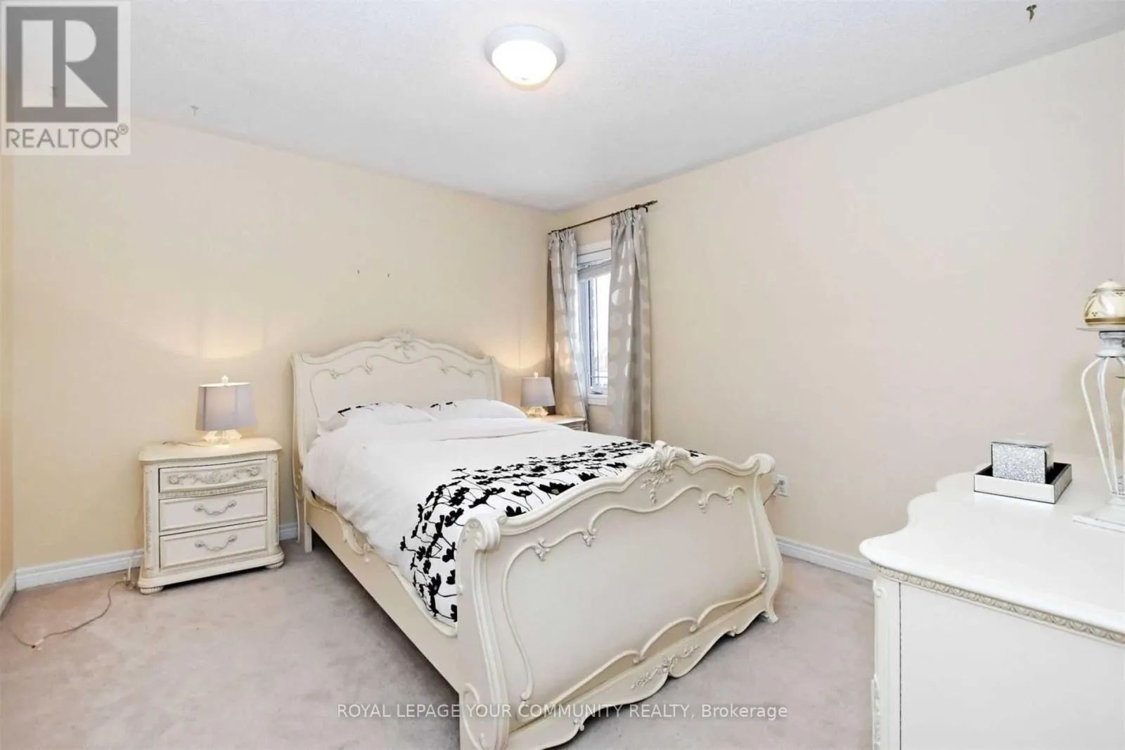 106 SNOWY MEADOW AVENUE