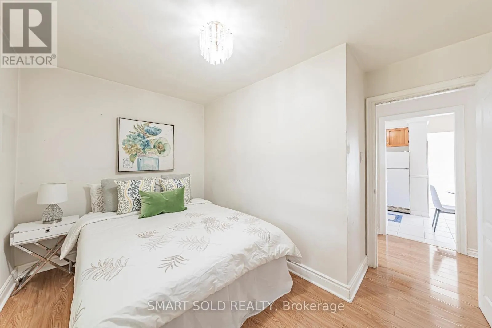 295 BOISDALE AVENUE