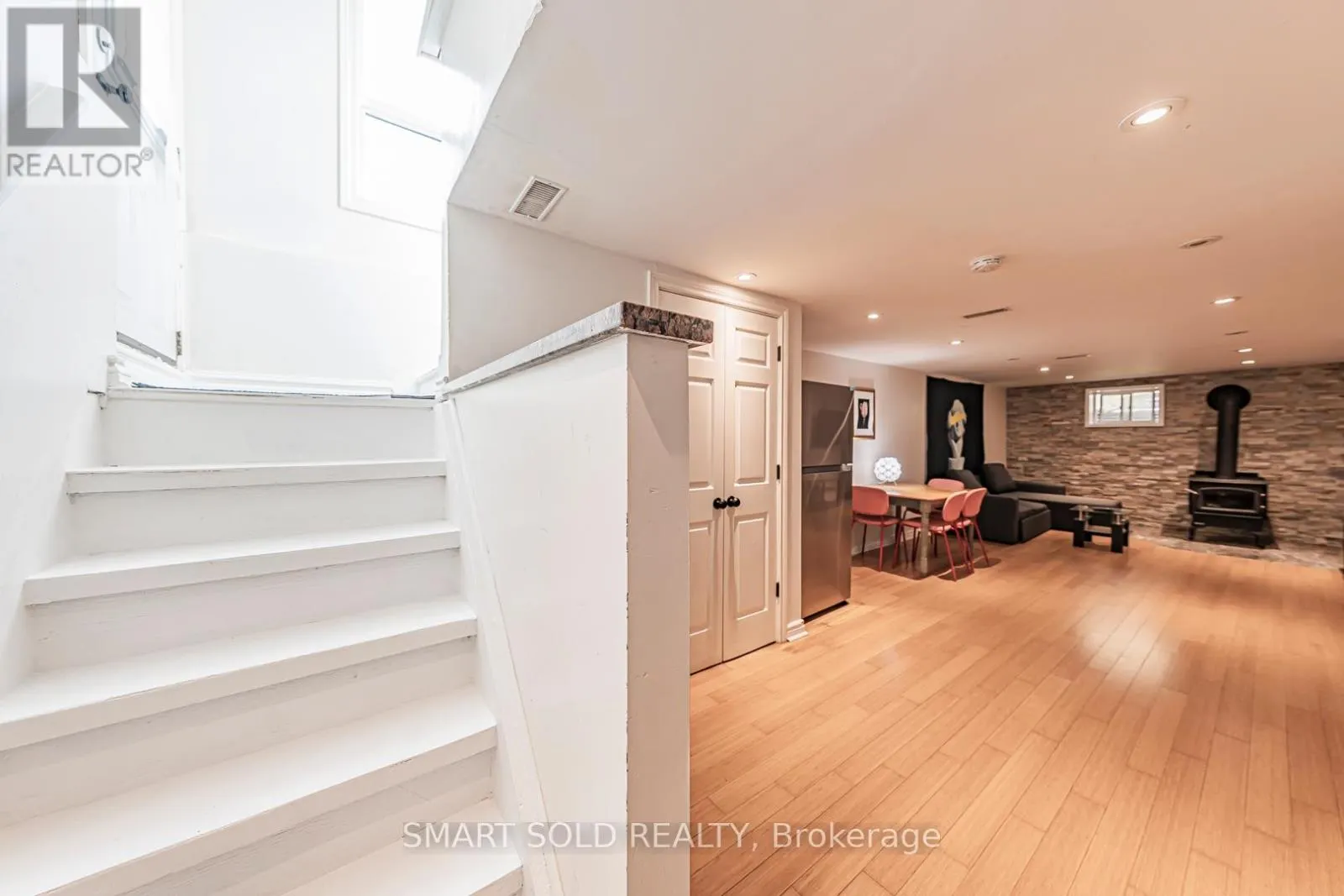 295 BOISDALE AVENUE