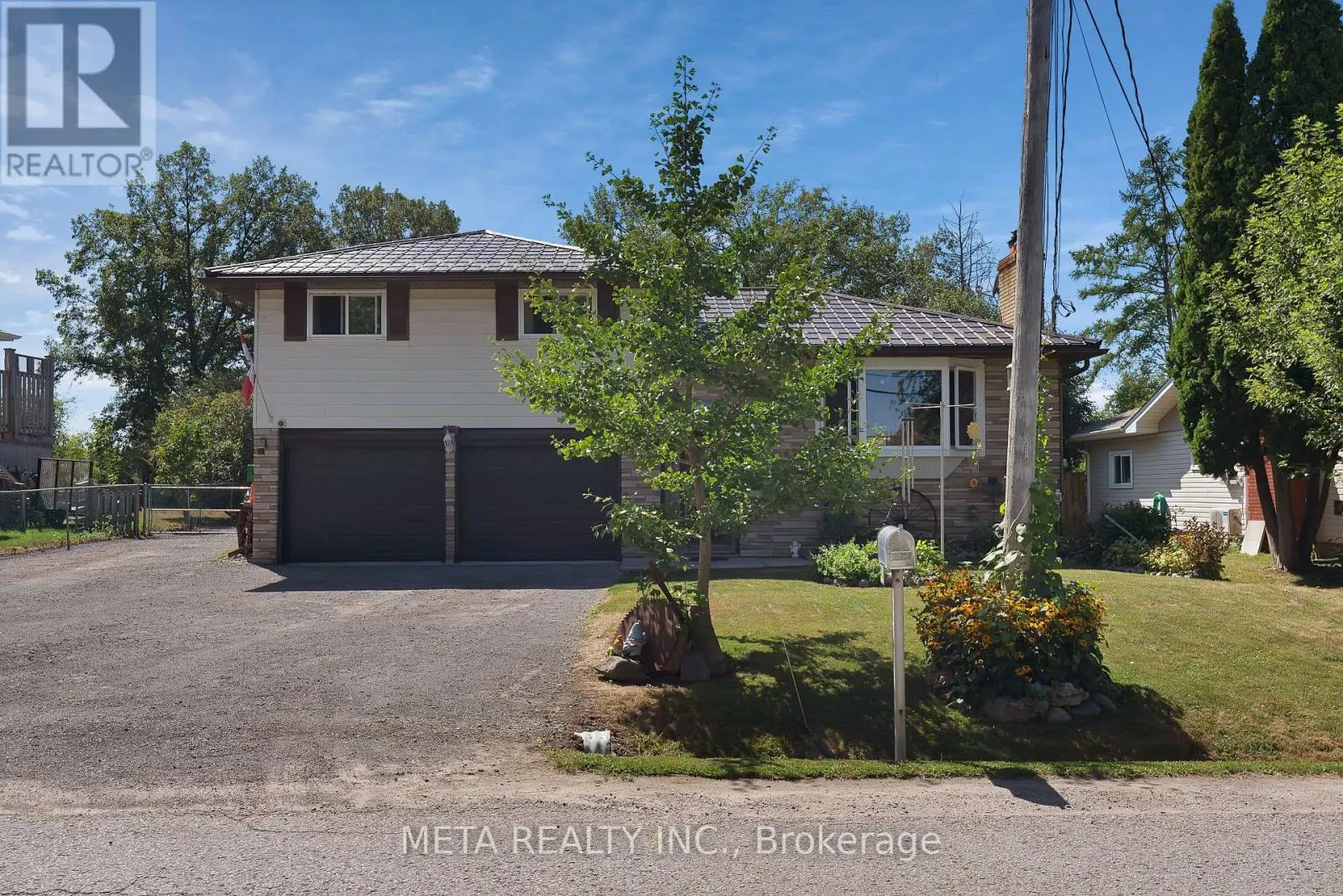 520 DUCLOS POINT ROAD