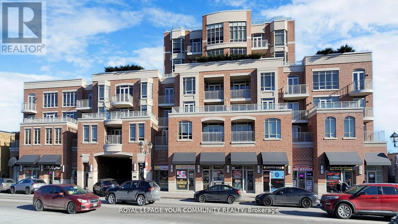 303 - 10101 YONGE STREET