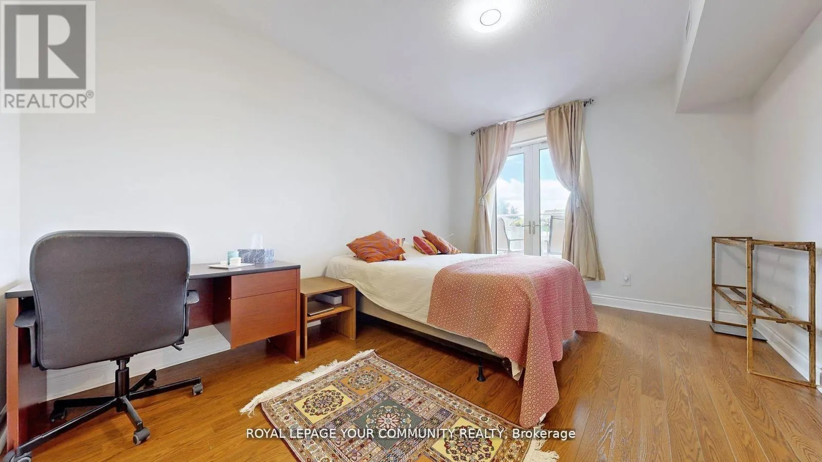 303 - 10101 YONGE STREET