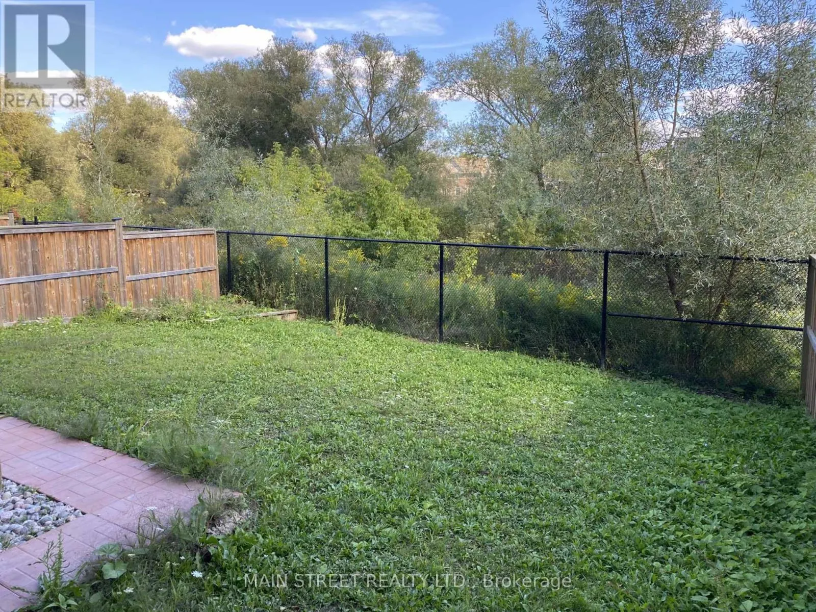 50 SHARONVIEW CRESCENT